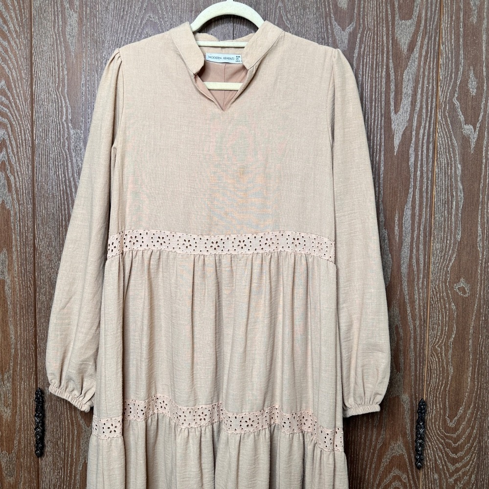 Modern Tan Farmhouse Eyelet Tiered Modest Maxi Dress Long Sleeve Women M Cottage - Picture 9 of 10